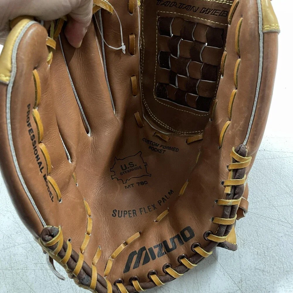 Vintage Mizuno Baseball Softball Glove Boys 11 Brown Leather Max Flex Tartan Web